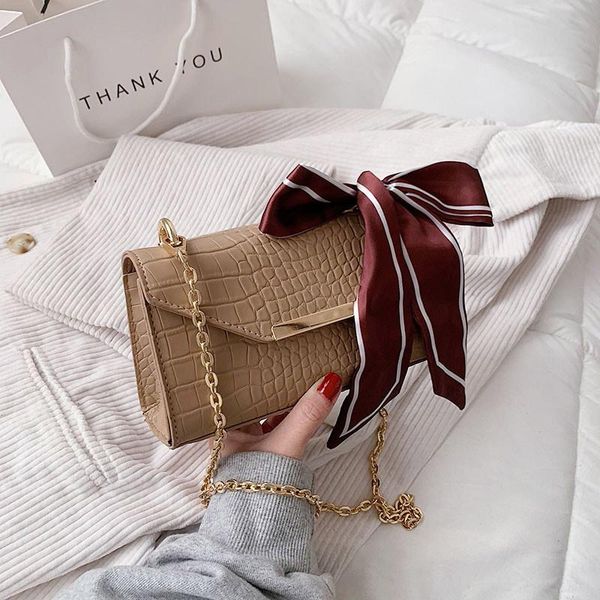 evening bags luxury women chain mini crossbody bag female retro alligator shoulder stone patent white messenger purses lipstick
evening bags luxury women chain mini crossbody bag female retro alligator shoulder stone patent white messenger purses lipstick