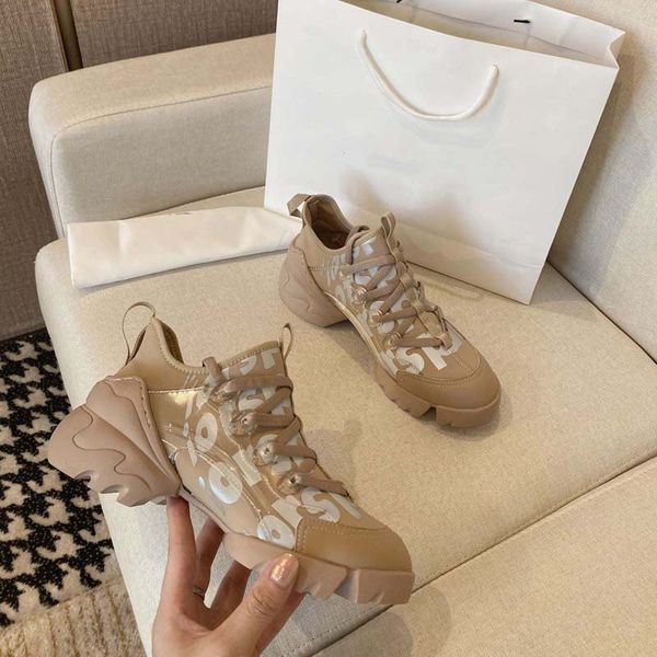 shoe casual for woman shoes designers calfskin sneaker technical knit trainers women flat trainer real leather platform sneakers with box 06, Black
shoe casual for woman shoes designers calfskin sneaker technical knit trainers women flat trainer real leather platform sneakers with box 06, Black