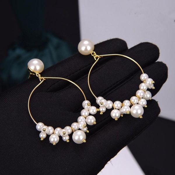 stud brand yellow gold color fashion jewelery woman pearls earrings geisha dream party chain studing jewelry, Golden;silver
stud brand yellow gold color fashion jewelery woman pearls earrings geisha dream party chain studing jewelry, Golden;silver