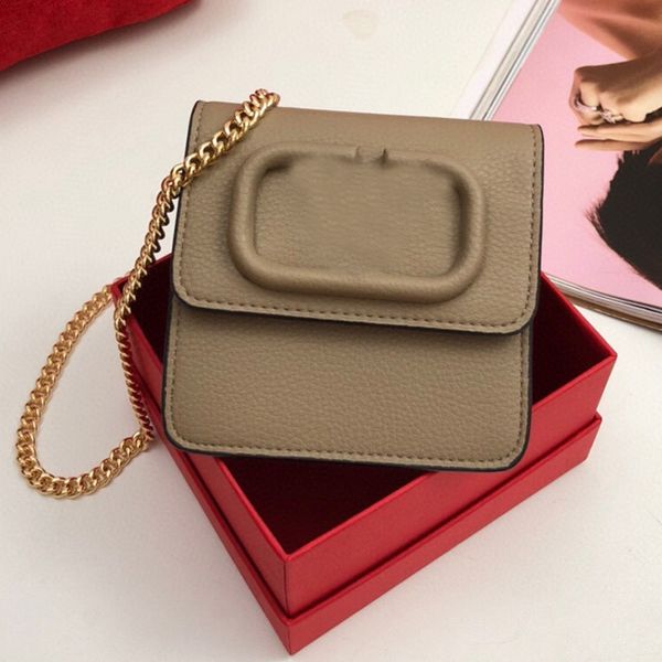 mini lip bag small crossbody hand bags chain handbag coin purse genuine leather fashion letter wallet with v for lips money card keys
mini lip bag small crossbody hand bags chain handbag coin purse genuine leather fashion letter wallet with v for lips money card keys