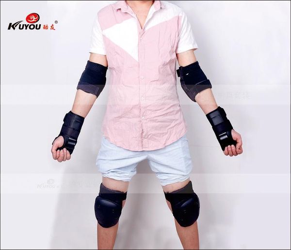elbow & knee pads baby sports protective cover kids plastic table custom pool covers, Black;gray
elbow & knee pads baby sports protective cover kids plastic table custom pool covers, Black;gray