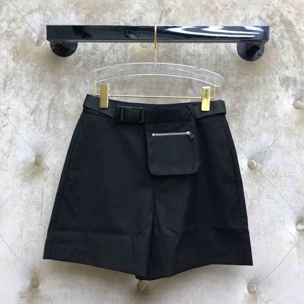 women's shorts shorts high-end luxury belt bag decoration casual women preppy style streetwear solid color zipper high waist s a2yo, White;black
women's shorts shorts high-end luxury belt bag decoration casual women preppy style streetwear solid color zipper high waist s a2yo, White;black