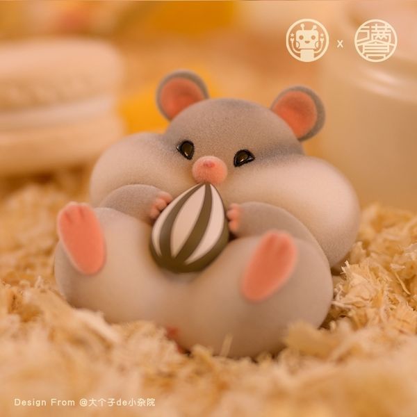 ribose mancang's daily series of blind box tide play with small partners, cute doll mouse hand-made ornaments
ribose mancang's daily series of blind box tide play with small partners, cute doll mouse hand-made ornaments