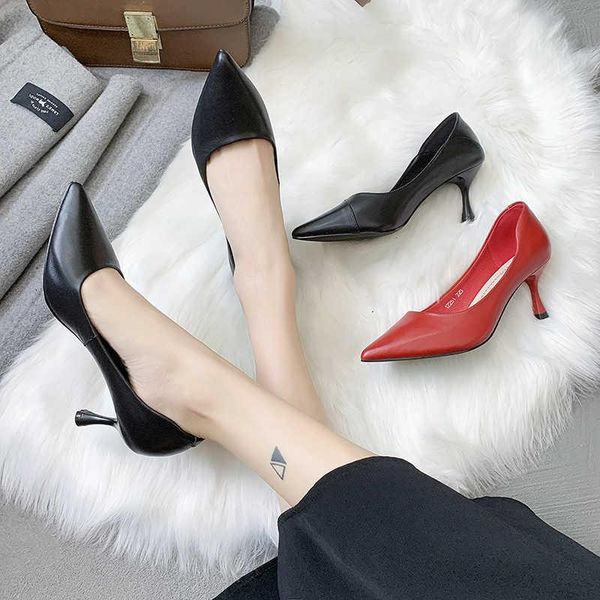sandals 2021 summer professional pointed thin heel spring daily low solid black high heels women's leather shoes
sandals 2021 summer professional pointed thin heel spring daily low solid black high heels women's leather shoes