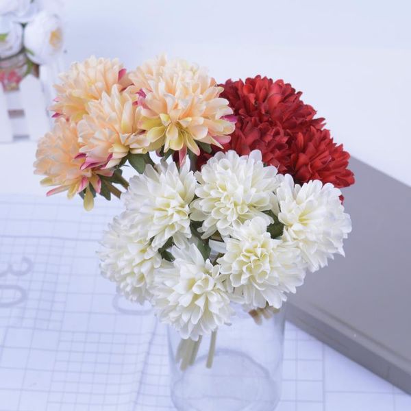 decorative flowers & wreaths 6pcs hand ball chrysanthemum high-end artificial flower gorse bouquet holding home wedding decoration
decorative flowers & wreaths 6pcs hand ball chrysanthemum high-end artificial flower gorse bouquet holding home wedding decoration