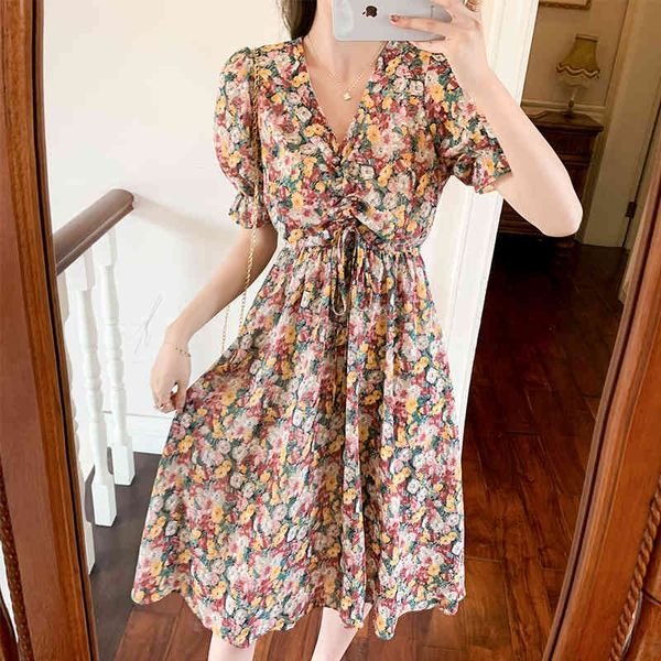 korean chiffon women dress short satin sleeve es woman elastic wasit long v-neck floral es plus size 210427, Black;gray
korean chiffon women dress short satin sleeve es woman elastic wasit long v-neck floral es plus size 210427, Black;gray