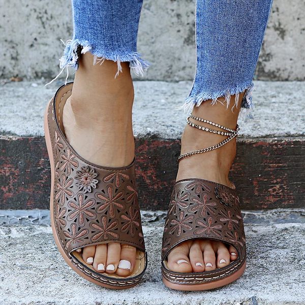 2023 new summer womens wedge sandals orthopedic open-toed sandals retro non-slip leather casual womens thick-soled retro shoes, Black
2023 new summer womens wedge sandals orthopedic open-toed sandals retro non-slip leather casual womens thick-soled retro shoes, Black