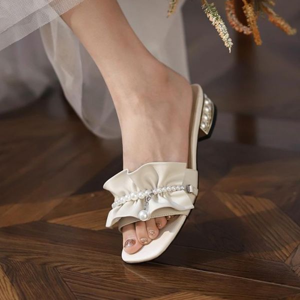 slippers sandals women fashion wedding shoes ladies pearl rivet luxury open toe plus size, Black
slippers sandals women fashion wedding shoes ladies pearl rivet luxury open toe plus size, Black
