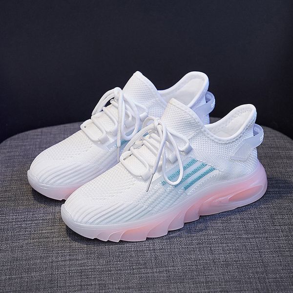 2021 soft bottom mens womens running shoes white black pink men women shoe fashion comfortable sneakers trainers size 35-40
2021 soft bottom mens womens running shoes white black pink men women shoe fashion comfortable sneakers trainers size 35-40