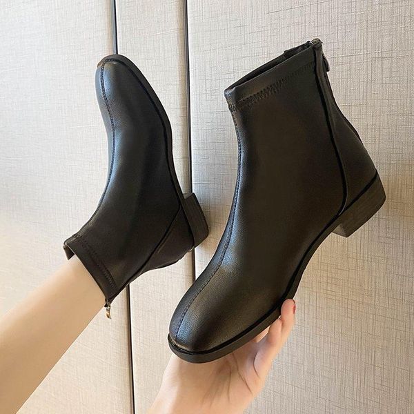 boots 2021 winter women ankle low heels booties black zip stitch leather shoes large size 43 square heel botas mujer 8508c
boots 2021 winter women ankle low heels booties black zip stitch leather shoes large size 43 square heel botas mujer 8508c