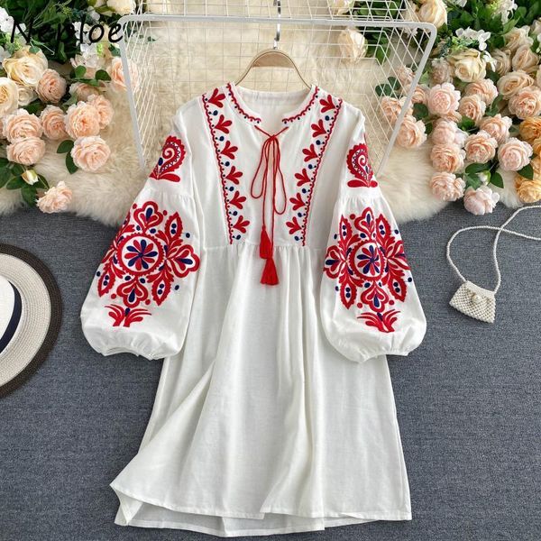 neploe bohemian chic flower embroidery lace up dress o-neck elegant femme vestidos fashion new panelled dresses women 210423, Black;gray
neploe bohemian chic flower embroidery lace up dress o-neck elegant femme vestidos fashion new panelled dresses women 210423, Black;gray