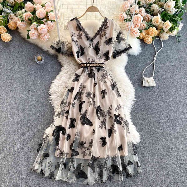 dresses mesh butterfly embroidery women design splice lace v neck a-line es summer elegant streetwear long, Black;gray
dresses mesh butterfly embroidery women design splice lace v neck a-line es summer elegant streetwear long, Black;gray
