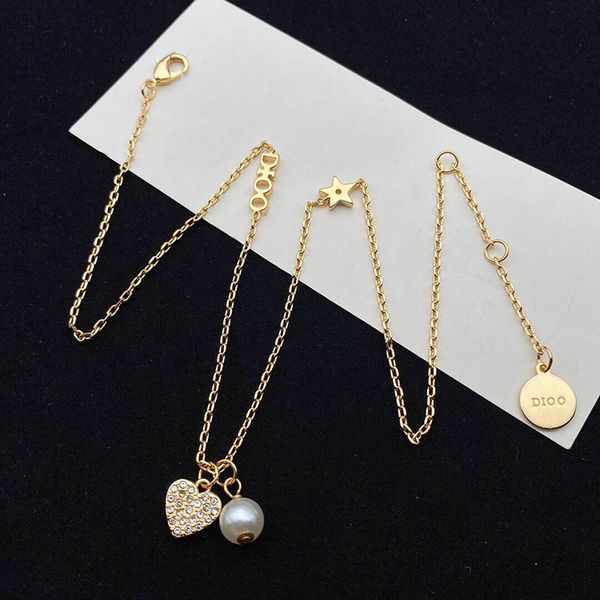 simple peach heart diamond pearl pendant necklace family minority design temperament versatile women's clavicle chain, Silver
simple peach heart diamond pearl pendant necklace family minority design temperament versatile women's clavicle chain, Silver