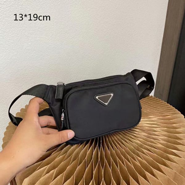 2021 designer mens black waist bags shoulder chest bag nylon purses luxury crossbody men cross body triangle high quality
2021 designer mens black waist bags shoulder chest bag nylon purses luxury crossbody men cross body triangle high quality