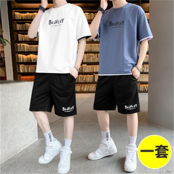 men's leisure sports summer 2021 new short sleeve t-shirt suit with handsome summer shorts, Gray
men's leisure sports summer 2021 new short sleeve t-shirt suit with handsome summer shorts, Gray