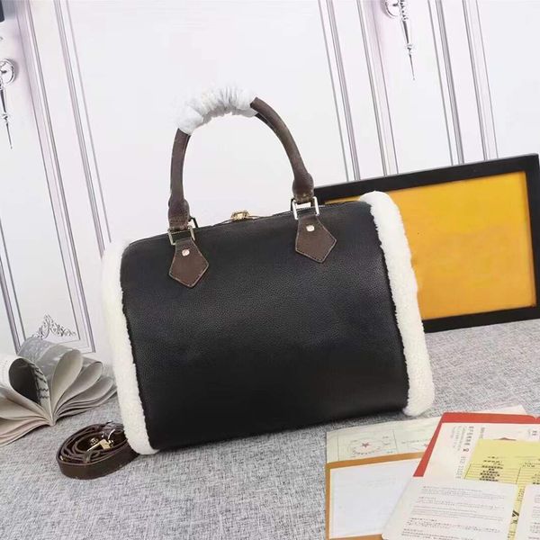 classic shopping bag women big tote bag ladies wide shoulder handbag style canvas handmade embroidery pattern pouch
classic shopping bag women big tote bag ladies wide shoulder handbag style canvas handmade embroidery pattern pouch