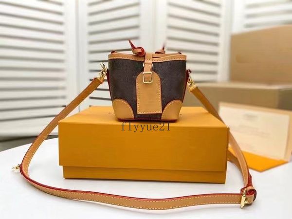 handbag designer handbags women luxurys designers bags 2021 deauville tote zhouzhoubao123 crossbody bag cross ladies letter printing tot 4ci
handbag designer handbags women luxurys designers bags 2021 deauville tote zhouzhoubao123 crossbody bag cross ladies letter printing tot 4ci