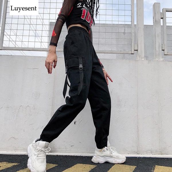 women's pants & capris black khaki cargo 2021 lady man ribbon with plastic buckle pocket ankle-length stretch waist ulzzang long trou, Black;white
women's pants & capris black khaki cargo 2021 lady man ribbon with plastic buckle pocket ankle-length stretch waist ulzzang long trou, Black;white
