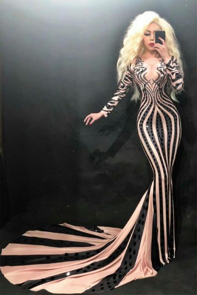 casual dresses women costume prom party celebrate long train dress evening skinny fashion black sequins sleeve rhinestone, Black;gray
casual dresses women costume prom party celebrate long train dress evening skinny fashion black sequins sleeve rhinestone, Black;gray