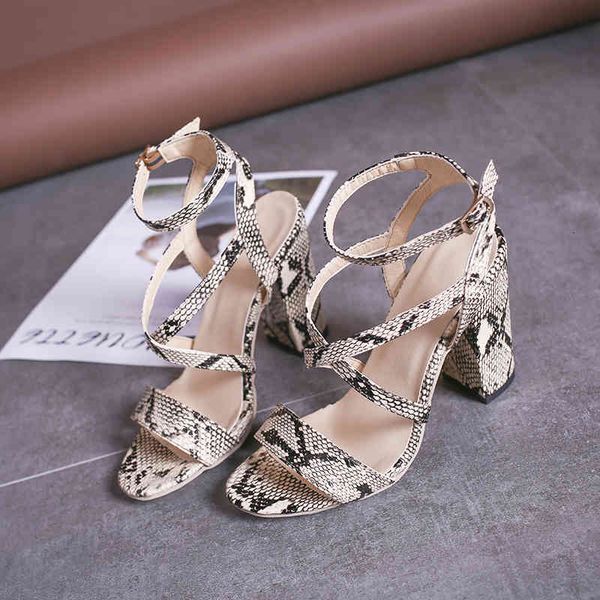 sandals mature summer 2021 female fashion square root high heels snake print foot ring belt mw4f, Black
sandals mature summer 2021 female fashion square root high heels snake print foot ring belt mw4f, Black