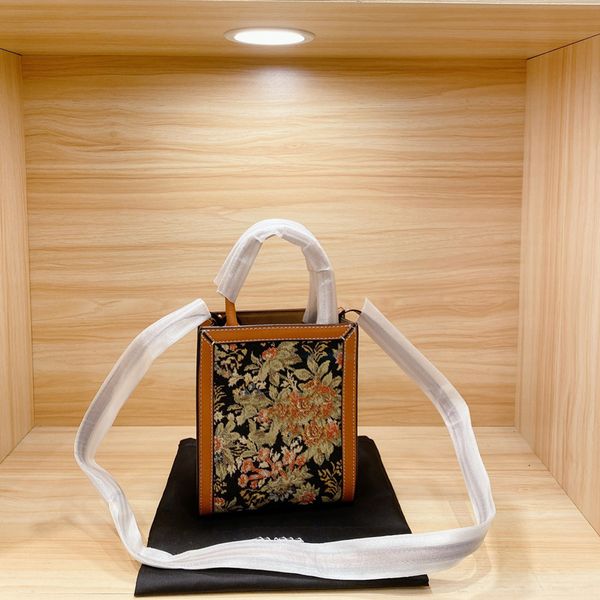tote handbags cross body bags designer luxury shoulder bag genuine leather square high-quality 15 styles different sizes with exquisite pack
tote handbags cross body bags designer luxury shoulder bag genuine leather square high-quality 15 styles different sizes with exquisite pack