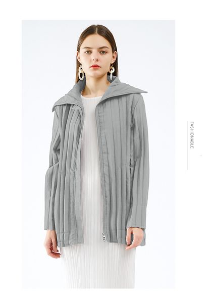 coats miyake fashion fold turn-down collar long sleeve zipper cotton clothes, Tan;black
coats miyake fashion fold turn-down collar long sleeve zipper cotton clothes, Tan;black