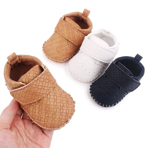 walker baby shoes 0-1-year-old semi rubber soled walking men's woven printed 2651
walker baby shoes 0-1-year-old semi rubber soled walking men's woven printed 2651