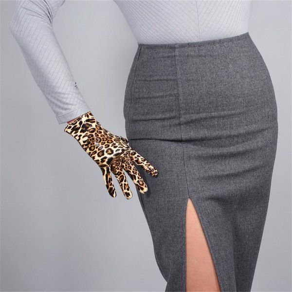five fingers gloves leopard leather 21cm patent short section emulation pu bright brown animal female pu24, Blue;gray
five fingers gloves leopard leather 21cm patent short section emulation pu bright brown animal female pu24, Blue;gray
