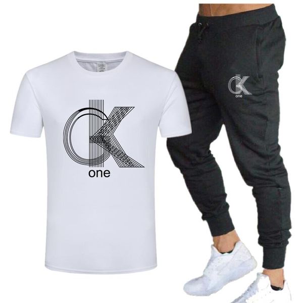 gym clothing 2021 men's fashion trend brand cotton t-shirt + casual sports pants printed letter suit running, White;black
gym clothing 2021 men's fashion trend brand cotton t-shirt + casual sports pants printed letter suit running, White;black