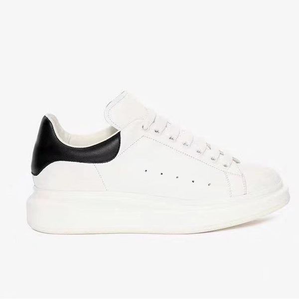 luxury brand designer shoes women casual shoes fashion luminous white sneakers flats leisure shoes for girls new 34-44, Black
luxury brand designer shoes women casual shoes fashion luminous white sneakers flats leisure shoes for girls new 34-44, Black