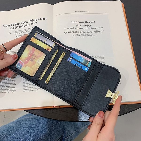 70% off outlet store online shenzhen and south three piece suit wallet card bag live broadcast goods
70% off outlet store online shenzhen and south three piece suit wallet card bag live broadcast goods