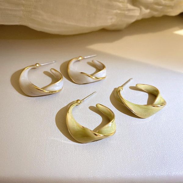 hoop & huggie 2021 s925 pin retro irregular geometric earrings enamel metal twisted open earring for women party jewelry, Golden;silver
hoop & huggie 2021 s925 pin retro irregular geometric earrings enamel metal twisted open earring for women party jewelry, Golden;silver