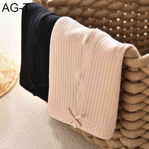 breathable and comfortable cotton crotch, antibacterial striped leg pants, traceless lace modal safety underwear for women, Black;pink
breathable and comfortable cotton crotch, antibacterial striped leg pants, traceless lace modal safety underwear for women, Black;pink