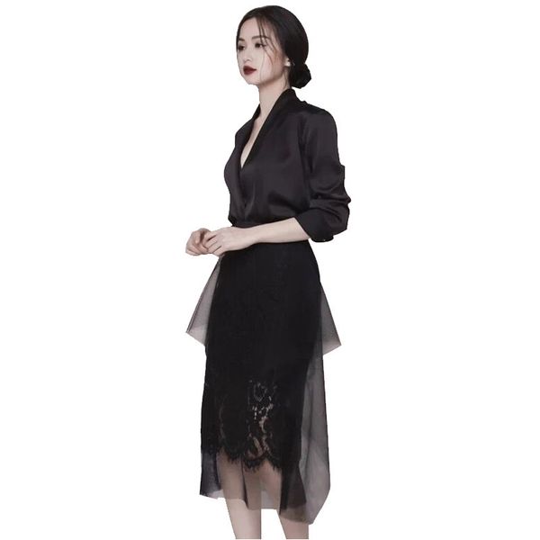 women vintage solid v neck shirt + irregular mesh lace pencil 2 piece set office lady black formal skirt suit 210416, White
women vintage solid v neck shirt + irregular mesh lace pencil 2 piece set office lady black formal skirt suit 210416, White