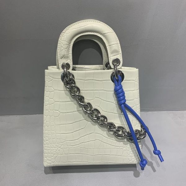 evening bags trend women crocodile partten handbag leather messenger bag lady small mini crossbody daily falp girls purse
evening bags trend women crocodile partten handbag leather messenger bag lady small mini crossbody daily falp girls purse