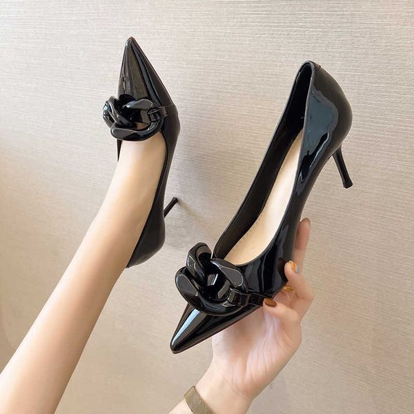 slippers fashion chain buckle patent leather pumps women pointed toe thin high heels shoes woman black shallow party 2das
slippers fashion chain buckle patent leather pumps women pointed toe thin high heels shoes woman black shallow party 2das