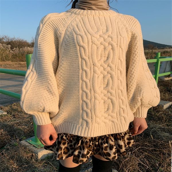 women's sweaters fancy winter shirt, thick christmas twist sweater, sleek, lazy style, loose nedy, White;black
women's sweaters fancy winter shirt, thick christmas twist sweater, sleek, lazy style, loose nedy, White;black