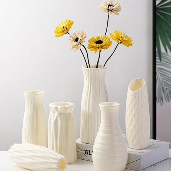 vases nordic style decoration white imitation ceramic flower arrangement living room origami pot for interior decoración
vases nordic style decoration white imitation ceramic flower arrangement living room origami pot for interior decoración