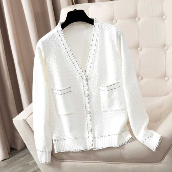 spring solid knit cardigans sweater vintage women v neck loose elegant femme casual coat 210526, White
spring solid knit cardigans sweater vintage women v neck loose elegant femme casual coat 210526, White