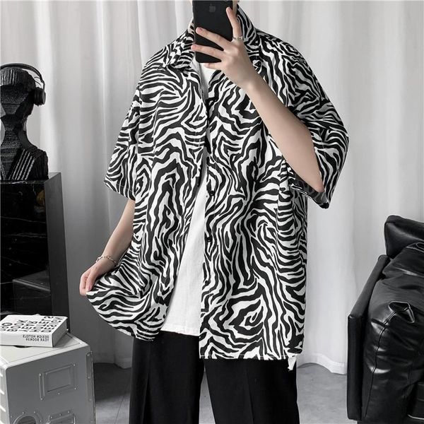 men's casual shirts men zebra print five-point sleeve shirt summer fashion loose ice silk short-sleeve large size outdoor, White;black
men's casual shirts men zebra print five-point sleeve shirt summer fashion loose ice silk short-sleeve large size outdoor, White;black