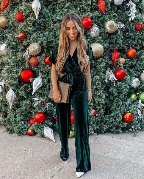 pants trousers 2021 spring and summer women's jumpsuit v-neck velvet street trendsetter solid, Black;white
pants trousers 2021 spring and summer women's jumpsuit v-neck velvet street trendsetter solid, Black;white