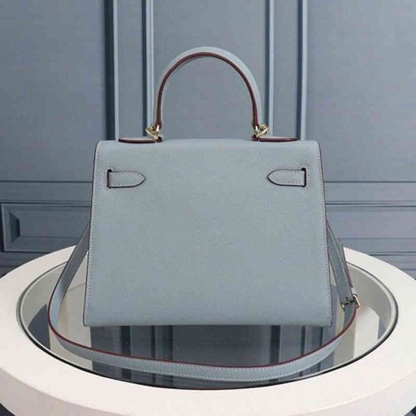 70% off design handbag 100% genuine leather luxury handbags women shoulder bag designer famous fashion crossbody bag for ladies r23r
70% off design handbag 100% genuine leather luxury handbags women shoulder bag designer famous fashion crossbody bag for ladies r23r