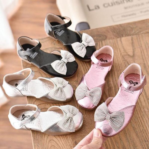 spring summer children casual shoes girls sandals sequins bow princess leather dance performance, Black;red
spring summer children casual shoes girls sandals sequins bow princess leather dance performance, Black;red