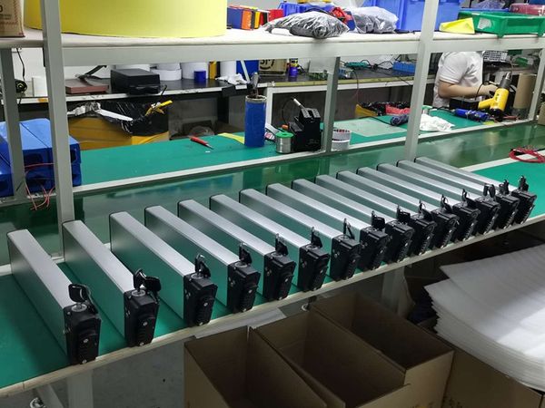 factory direct sale high efficiency folding ebike inner tube battery 36v 12.8ah 14ah 17.5ah 48v electric bike batteries 11.6ah 12.5ah
factory direct sale high efficiency folding ebike inner tube battery 36v 12.8ah 14ah 17.5ah 48v electric bike batteries 11.6ah 12.5ah