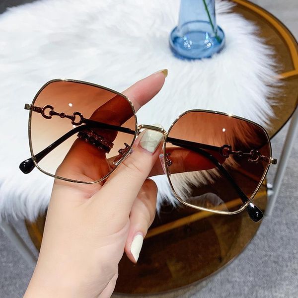 sunglasses women's fashion tea gradient lenses sun glasses lady vintage alloy classic designer shades female uv400, White;black
sunglasses women's fashion tea gradient lenses sun glasses lady vintage alloy classic designer shades female uv400, White;black
