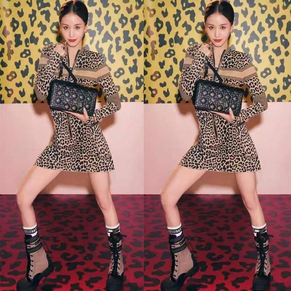 casual dresses 2021 waist leopard print long-sleeved sleeve knitted dress high street fashion simple elegant ladies, Black;gray
casual dresses 2021 waist leopard print long-sleeved sleeve knitted dress high street fashion simple elegant ladies, Black;gray