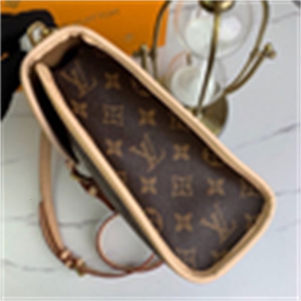 brand designer luxury m51120 women handbags iconic bags handles shoulder bags totes cross body bag clutches evening, Red;black
brand designer luxury m51120 women handbags iconic bags handles shoulder bags totes cross body bag clutches evening, Red;black