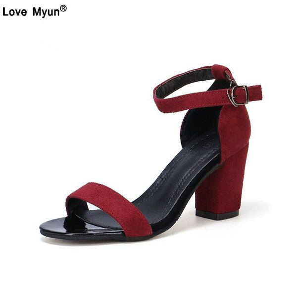 retro fashion sandals summer suede metal buckle national wind wild simple high heels trend casual women's single shoes9, Black
retro fashion sandals summer suede metal buckle national wind wild simple high heels trend casual women's single shoes9, Black