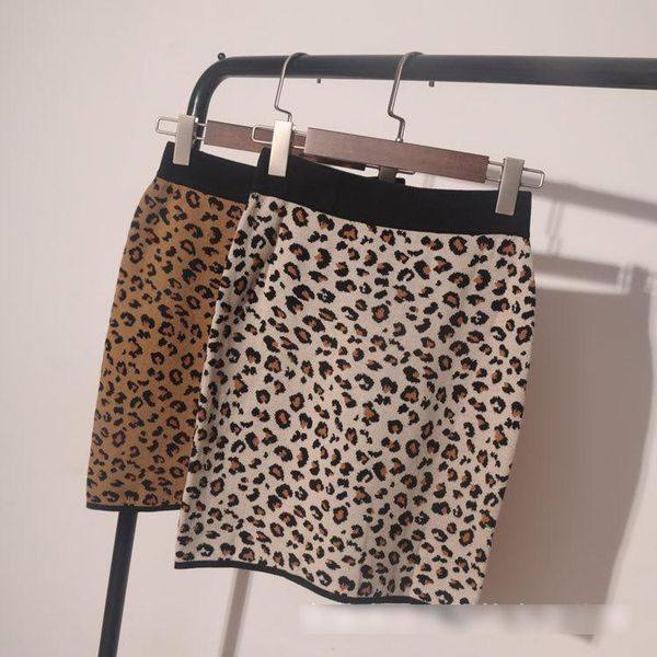 skirts winter retro leopard print office skirt high waist slim knitting version of the elastic ladies casual bag hip, Black
skirts winter retro leopard print office skirt high waist slim knitting version of the elastic ladies casual bag hip, Black