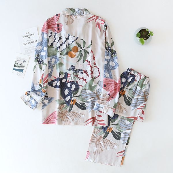 new spring and autumn long-sleeved trousers ladies pajamas set viscose cardigan butterfly flower simple thin home service summer, Black;red
new spring and autumn long-sleeved trousers ladies pajamas set viscose cardigan butterfly flower simple thin home service summer, Black;red
